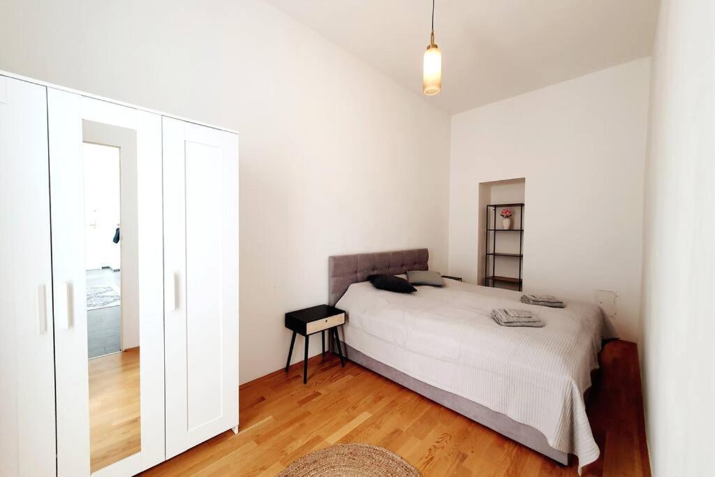 וינה Savoir Vivre Apartments Rosinagasse מראה חיצוני תמונה